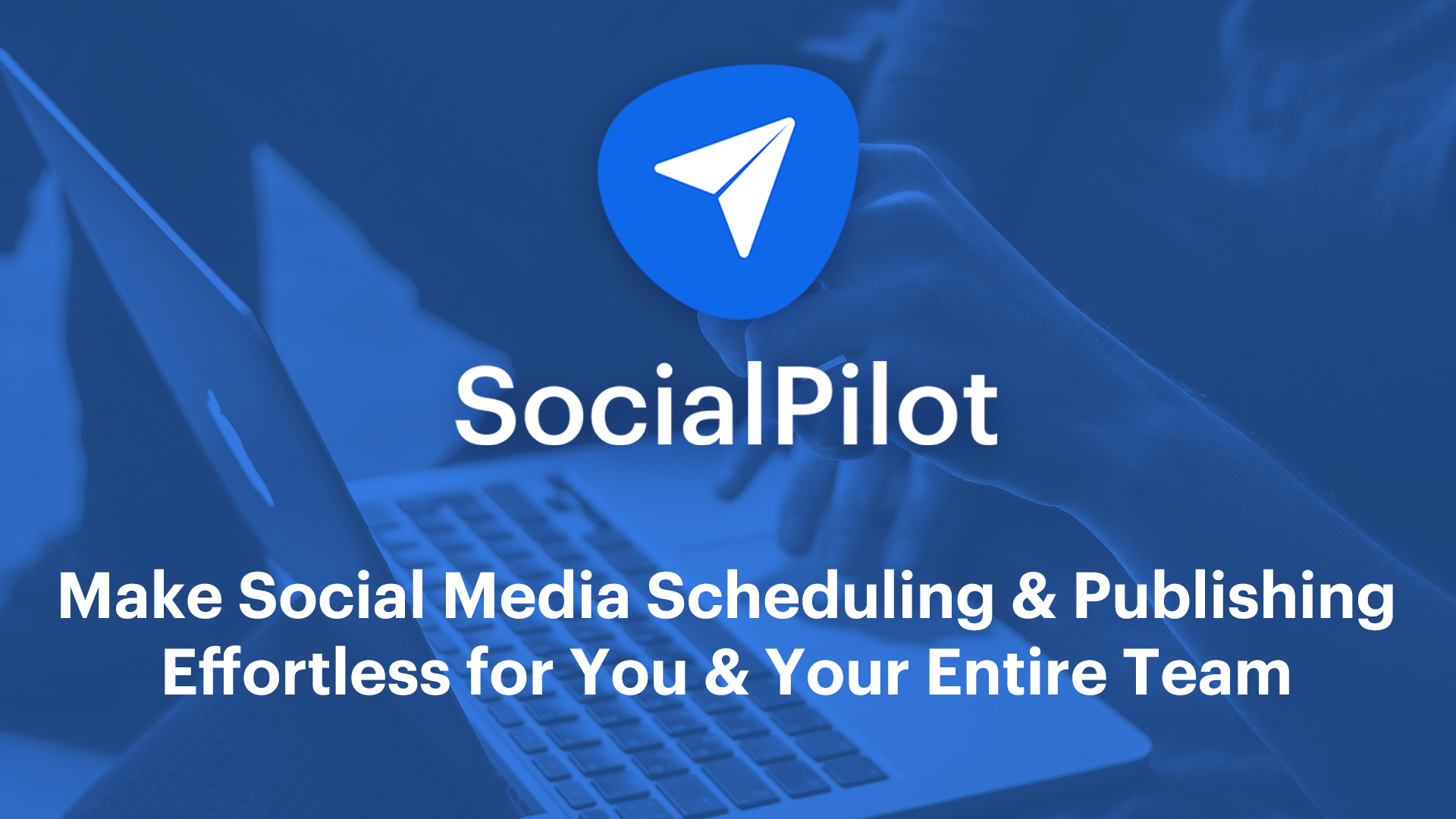 SocialPilot logo